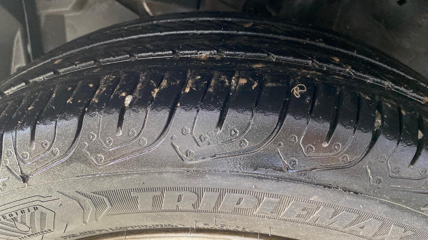 2019 Honda Amaze 1.2L I-VTEC V CVT, Petrol, Automatic, 62,038 km, Left Front Tyre Tread