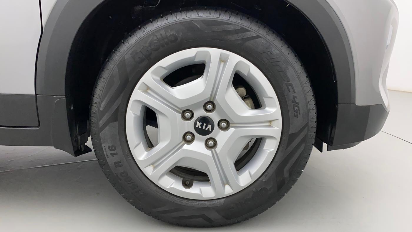2020 KIA SONET HTK PLUS 1.2, Petrol, Manual, 19,369 km, Right Front Wheel