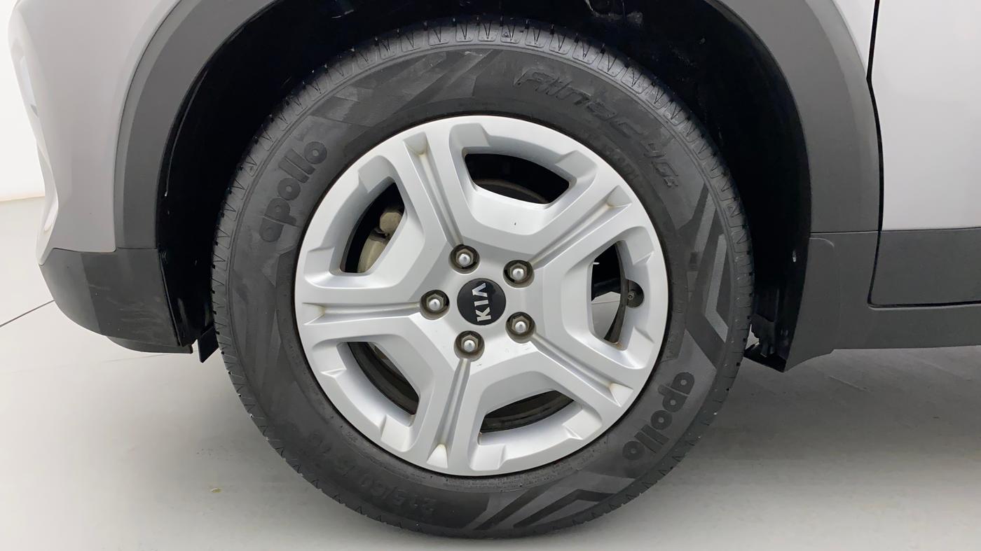 2020 KIA SONET HTK PLUS 1.2, Petrol, Manual, 19,369 km, Left Front Wheel
