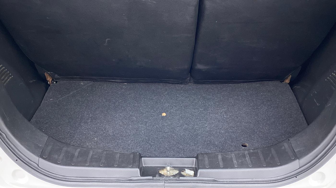 2018 Maruti Wagon R 1.0 VXI, Petrol, Manual, 41,749 km, Boot Inside