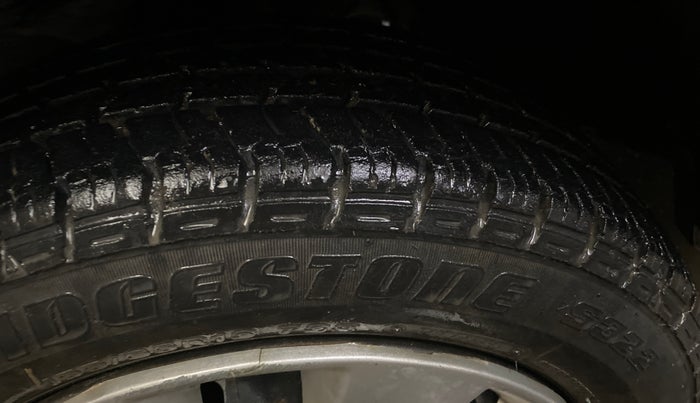 2016 Maruti Alto K10 VXI AMT, Petrol, Automatic, 28,815 km, Left Front Tyre Tread