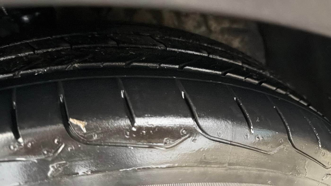 2018 Hyundai Creta SX AT 1.6 PETROL, Petrol, Automatic, 67,533 km, Left Front Tyre Tread