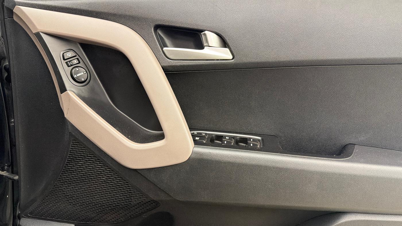 2018 Hyundai Creta SX AT 1.6 PETROL, Petrol, Automatic, 67,533 km, Driver Side Door Panels Control