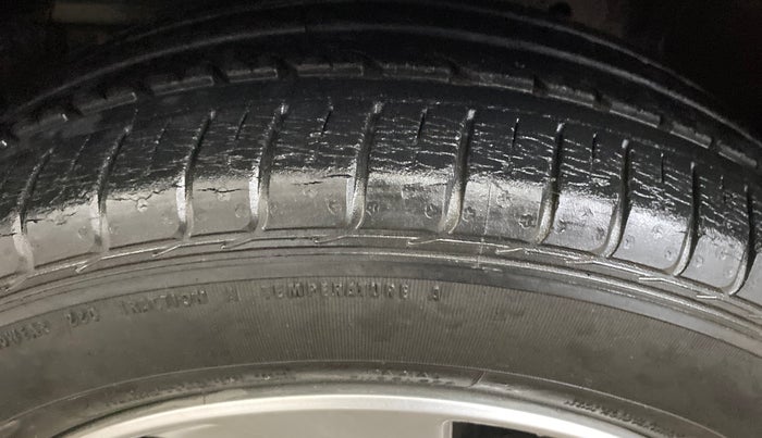 2015 Honda City 1.5L I-VTEC VX, Petrol, Manual, 13,448 km, Left Front Tyre Tread