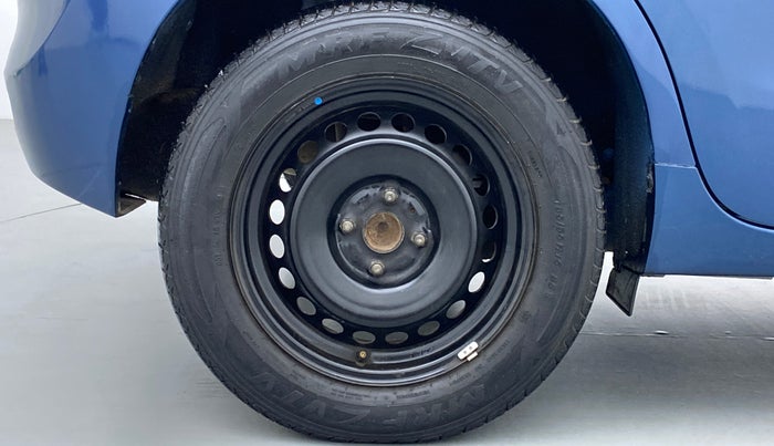 2015 Maruti Baleno DELTA 1.2 K12, Petrol, Manual, 62,800 km, Right Rear Wheel