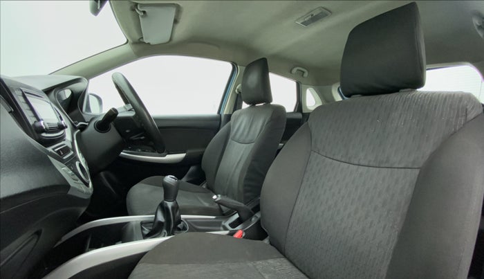 2015 Maruti Baleno DELTA 1.2 K12, Petrol, Manual, 62,800 km, Right Side Front Door Cabin