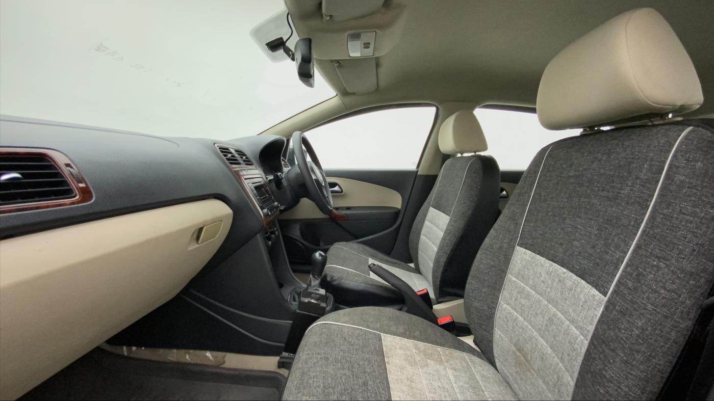 2014 Volkswagen Polo COMFORTLINE 1.2L PETROL, Petrol, Manual, 93,522 km, Right Side Front Door Cabin