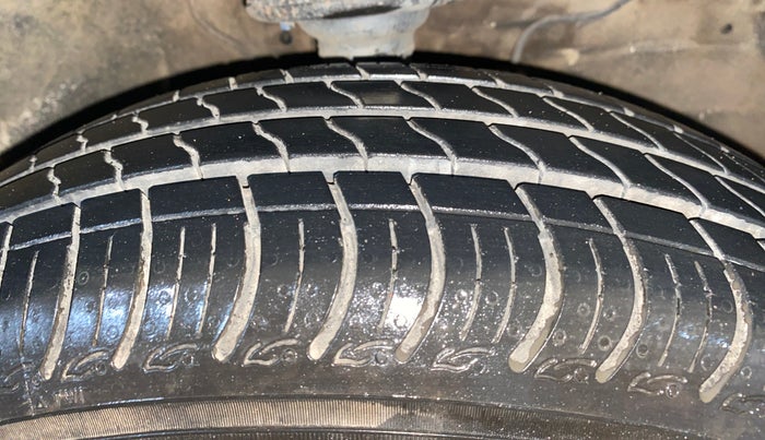 2020 Maruti S PRESSO VXI+, Petrol, Manual, 17,279 km, Right Front Tyre Tread