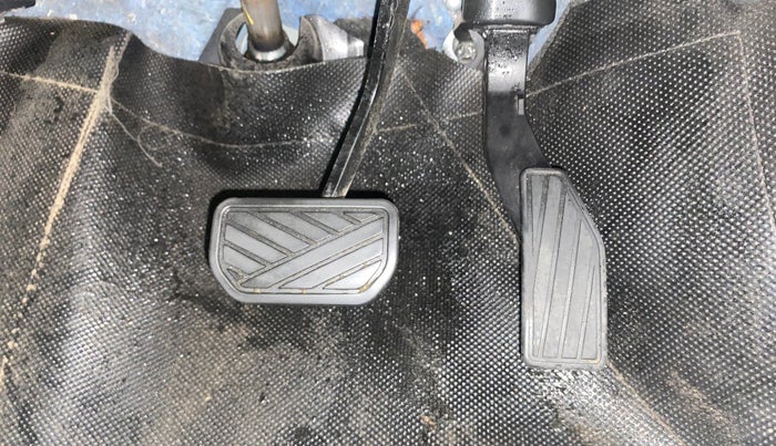 2019 Maruti IGNIS DELTA 1.2 AMT, Petrol, Automatic, 14,627 km, Pedals