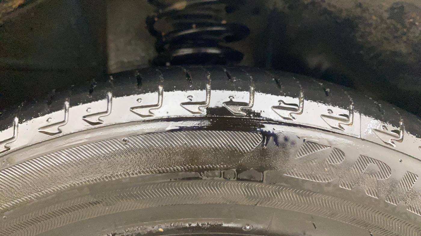 2019 Maruti IGNIS DELTA 1.2 AMT, Petrol, Automatic, 14,627 km, Right Front Tyre Tread