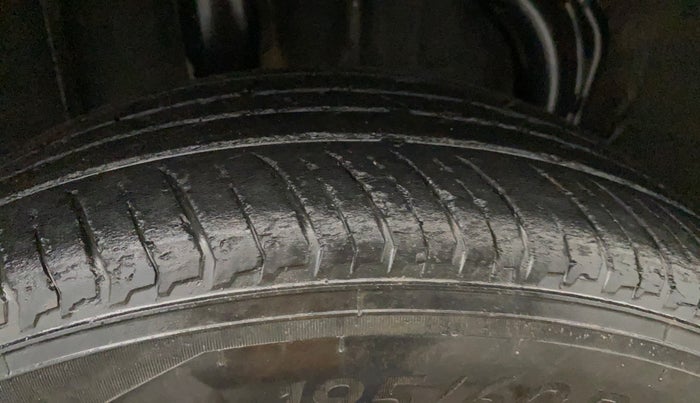 2022 Renault Kiger RXE MT, Petrol, Manual, 46,358 km, Right Rear Tyre Tread