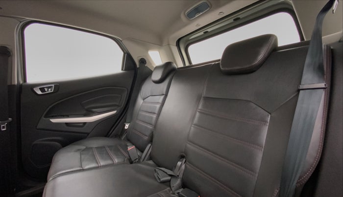 2015 Ford Ecosport 1.0 ECOBOOST TITANIUM OPT, Petrol, Manual, 27,925 km, Right Side Rear Door Cabin View