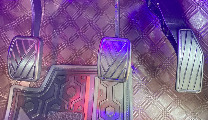 2023 Maruti Alto K10 VXI, Petrol, Manual, 26,165 km, Pedals