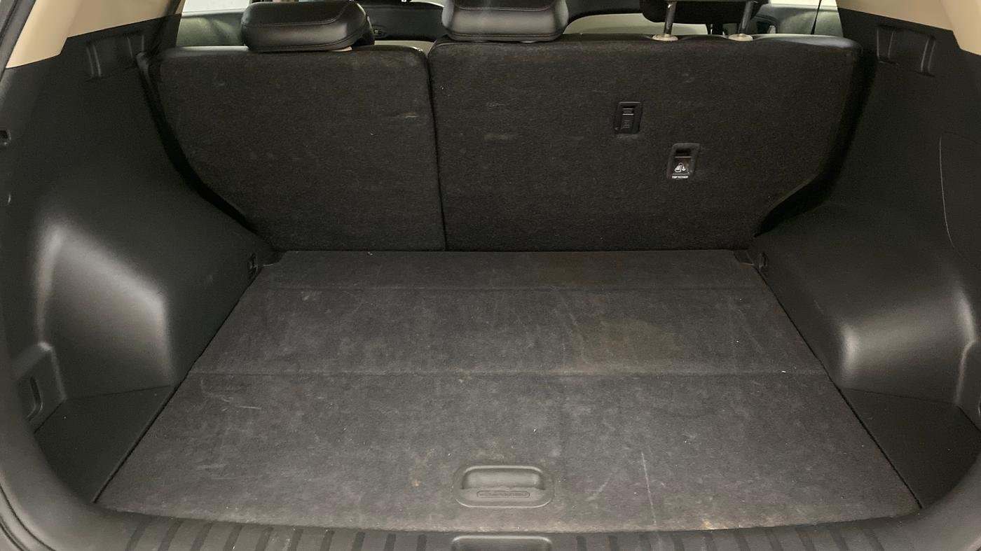 2018 Hyundai Tucson 2WD MT DIESEL, Diesel, Manual, 97,092 km, Boot Inside