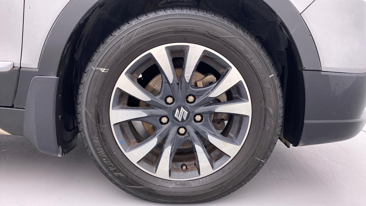 2018 Maruti S Cross ZETA 1.3 SHVS, Diesel, Manual, 70,167 km, Right Front Wheel