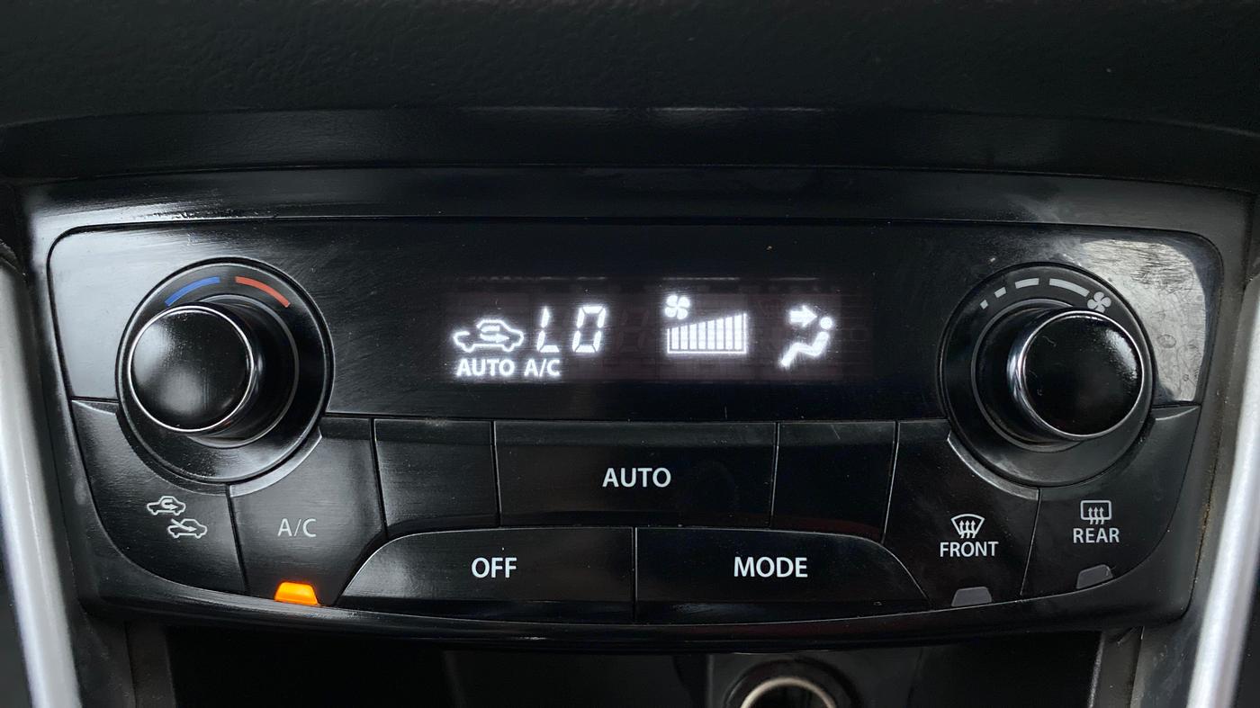2018 Maruti S Cross ZETA 1.3 SHVS, Diesel, Manual, 70,167 km, Automatic Climate Control