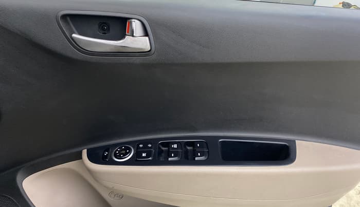 2014 Hyundai Grand i10 ASTA AT 1.2 KAPPA VTVT, Petrol, Automatic, 36,918 km, Driver Side Door Panels Control