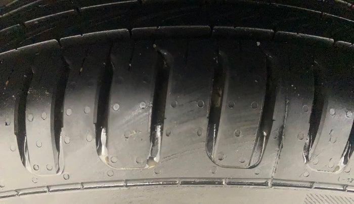 2013 Nissan Sunny XL CVT, Petrol, Automatic, 78,858 km, Right Rear Tyre Tread