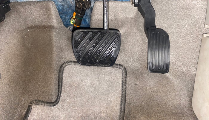 2013 Nissan Sunny XL CVT, Petrol, Automatic, 78,858 km, Pedals