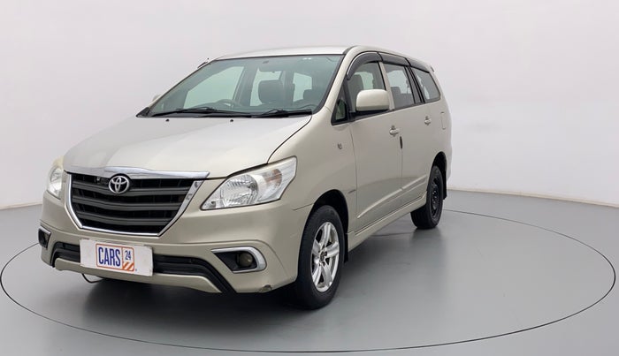 2015 Toyota Innova 2.5 GX 8 STR, Diesel, Manual, 1,17,210 km, Left Front Diagonal