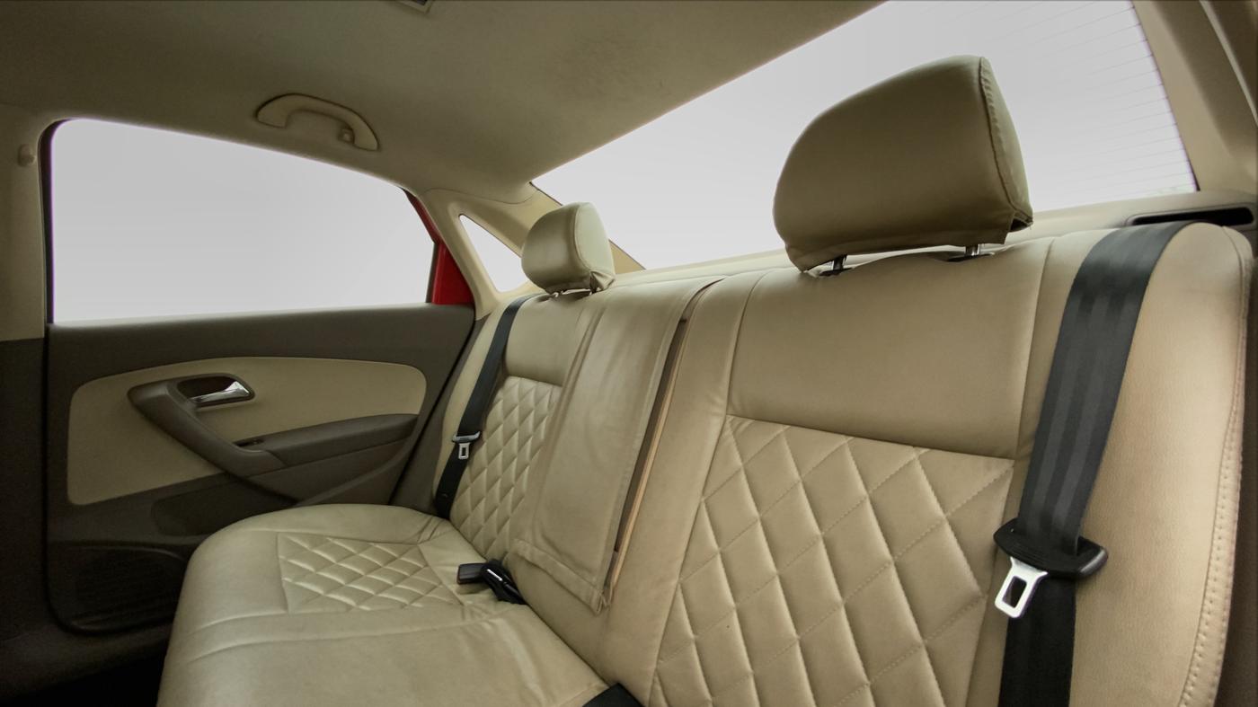 2013 Skoda Rapid ELEGANCE 1.6 TDI MT, Diesel, Manual, 80,116 km, Right Side Rear Door Cabin
