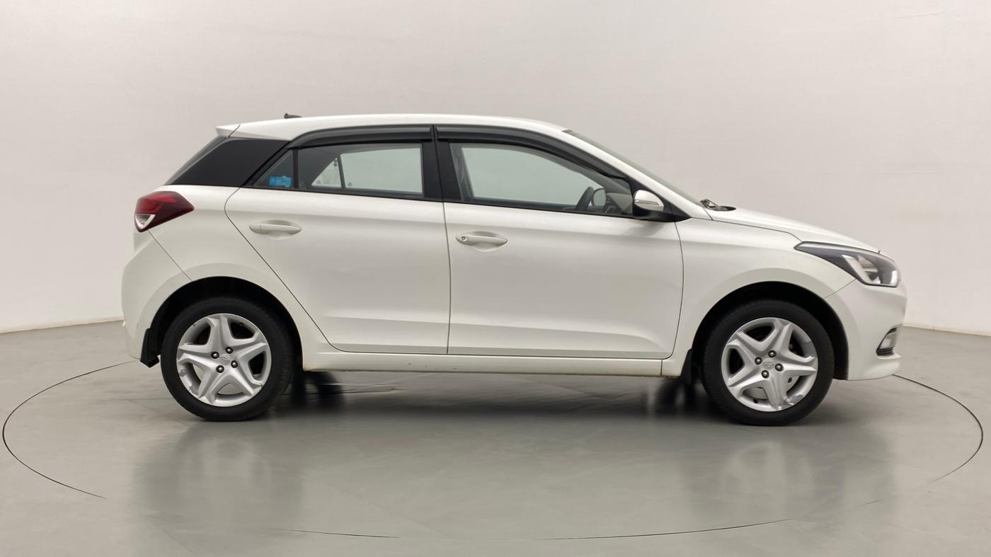 2017 Hyundai Elite i20 ASTA 1.2, Petrol, Manual, 32,328 km, Right Side View