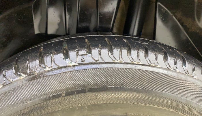 2017 Maruti Dzire ZXI PLUS AMT, Petrol, Automatic, 30,622 km, Left Rear Tyre Tread