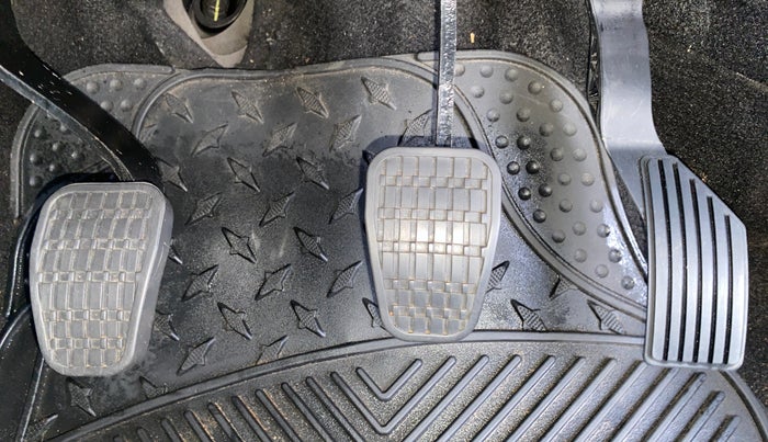 2022 Tata NEXON XM SUNROOF PETROL, Petrol, Manual, 21,703 km, Pedals