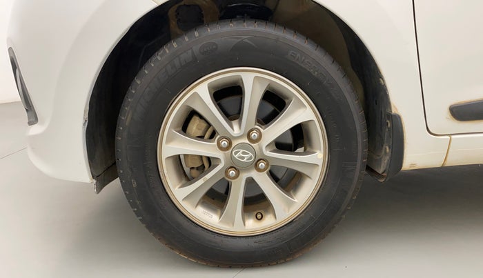 2016 Hyundai Grand i10 ASTA (O) 1.2 KAPPA VTVT, Petrol, Manual, 65,458 km, Left Front Wheel