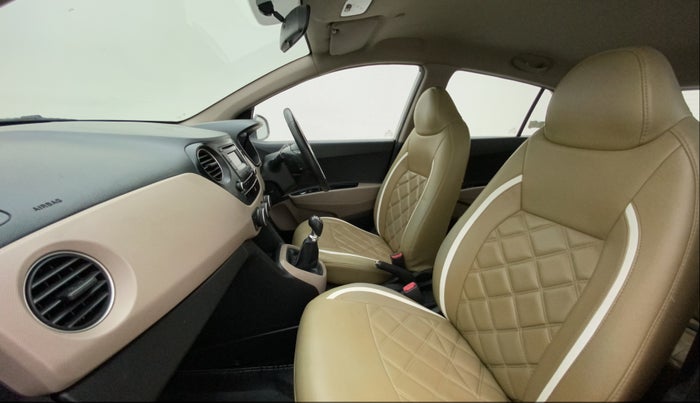 2016 Hyundai Grand i10 ASTA (O) 1.2 KAPPA VTVT, Petrol, Manual, 65,458 km, Right Side Front Door Cabin