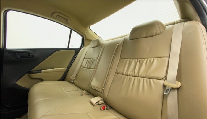 2014 Honda City S MT PETROL, Petrol, Manual, 87,269 km, Right Side Rear Door Cabin