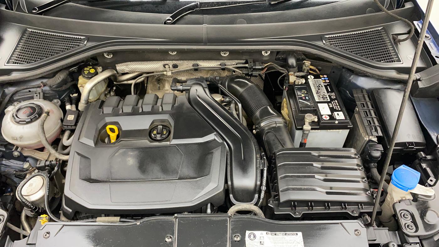 2020 Volkswagen T-ROC 1.5 TSI AT, Petrol, Automatic, 76,679 km, Engine View