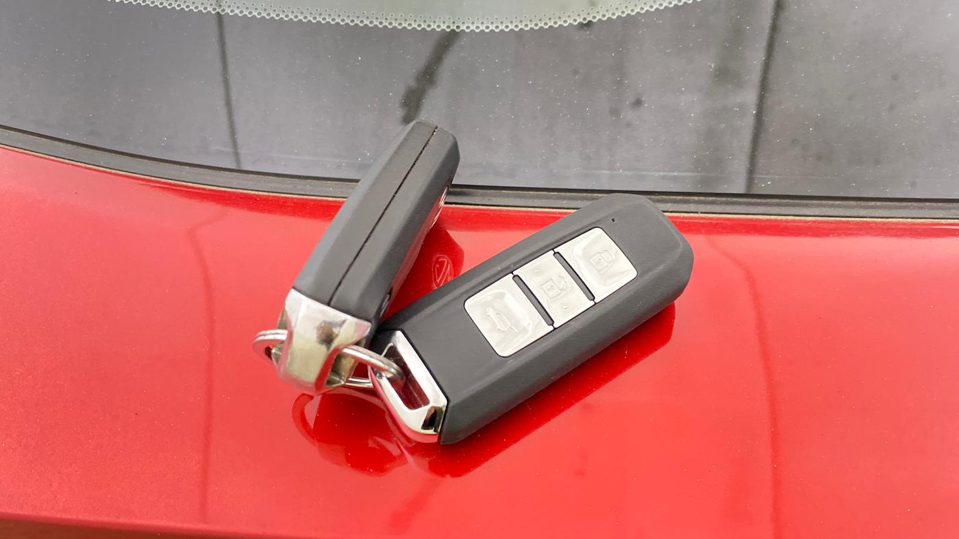 2019 MG HECTOR SHARP 1.5 DCT PETROL, Petrol, Automatic, 25,900 km, Key Close Up