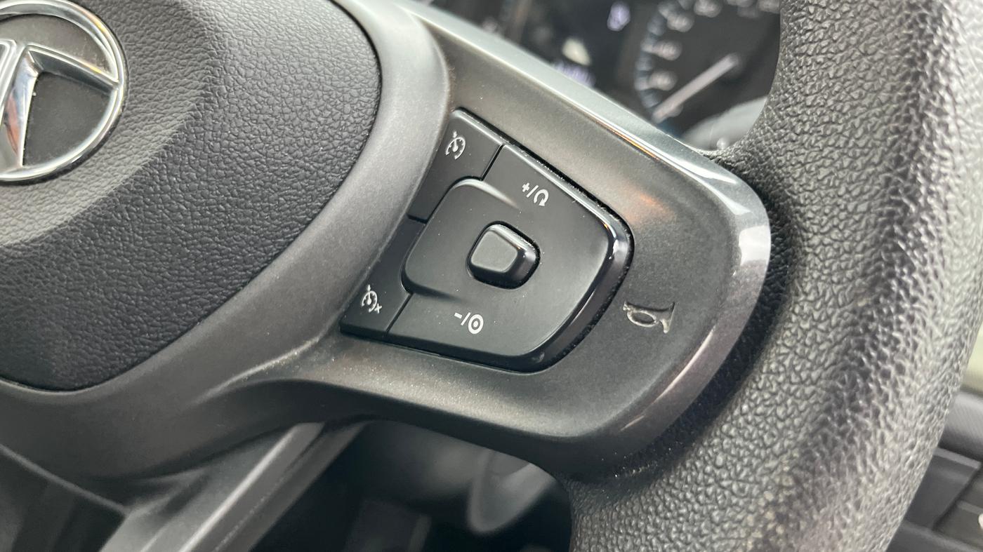 2023 Tata PUNCH  ACCOMPLISHED AMT CAMO EDITION, Petrol, Automatic, 32,159 km, Adaptive Cruise Control