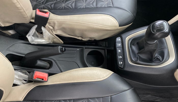 2019 Hyundai NEW SANTRO SPORTZ MT, Petrol, Manual, 22,798 km, Gear Lever