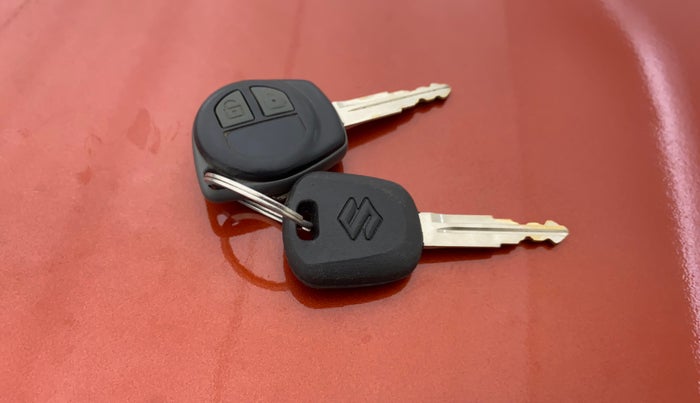 2019 Maruti Alto VXI, Petrol, Manual, 35,624 km, Key Close Up