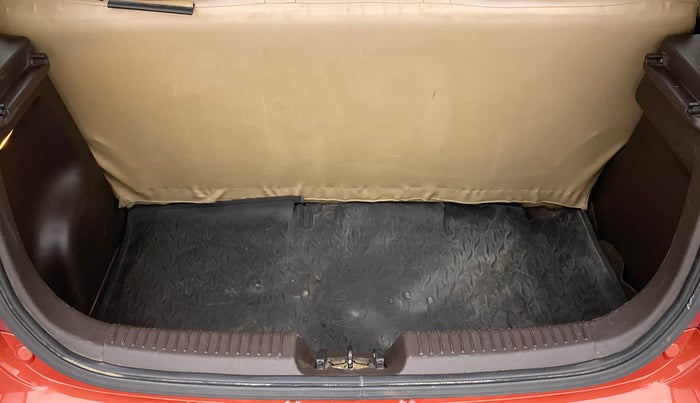 2010 Hyundai i10 SPORTZ 1.2, Petrol, Manual, 87,662 km, Boot Inside