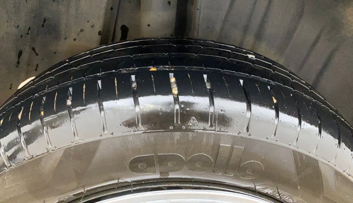 2023 Toyota Glanza E, Petrol, Manual, 86,478 km, Right Rear Tyre Tread