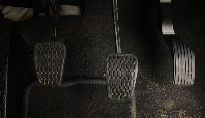 2024 Tata ALTROZ XM PLUS CNG, CNG, Manual, 37,548 km, Pedals