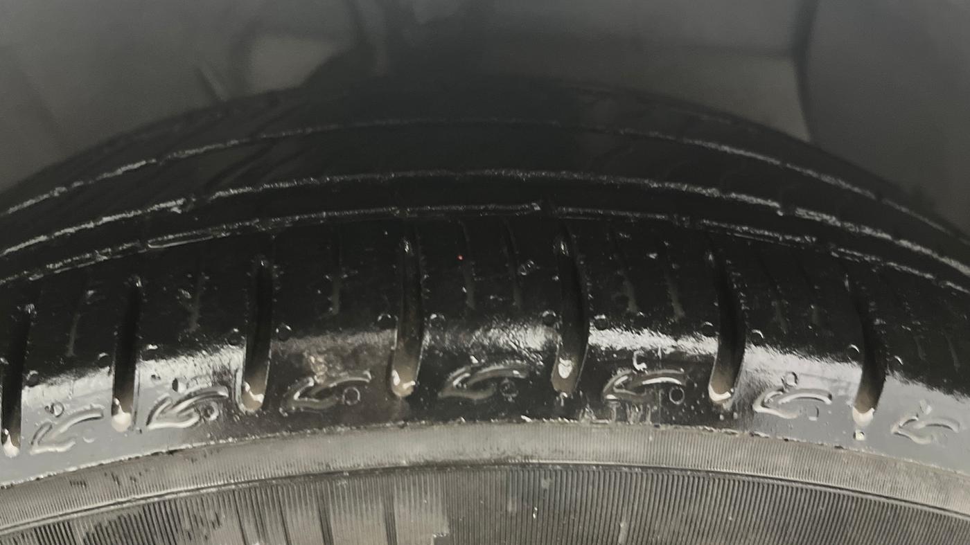 2023 Hyundai AURA S 1.2, Petrol, Manual, 8,200 km, Right Front Tyre Tread