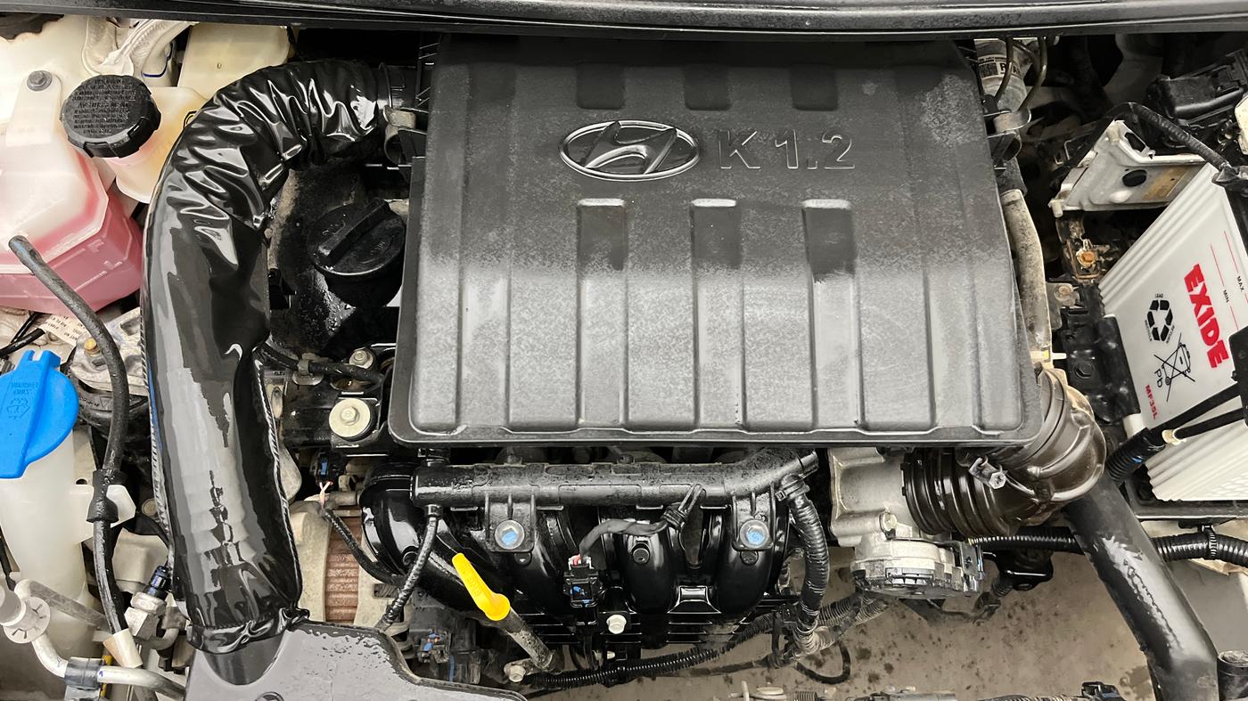 2023 Hyundai AURA S 1.2, Petrol, Manual, 8,200 km, Engine View