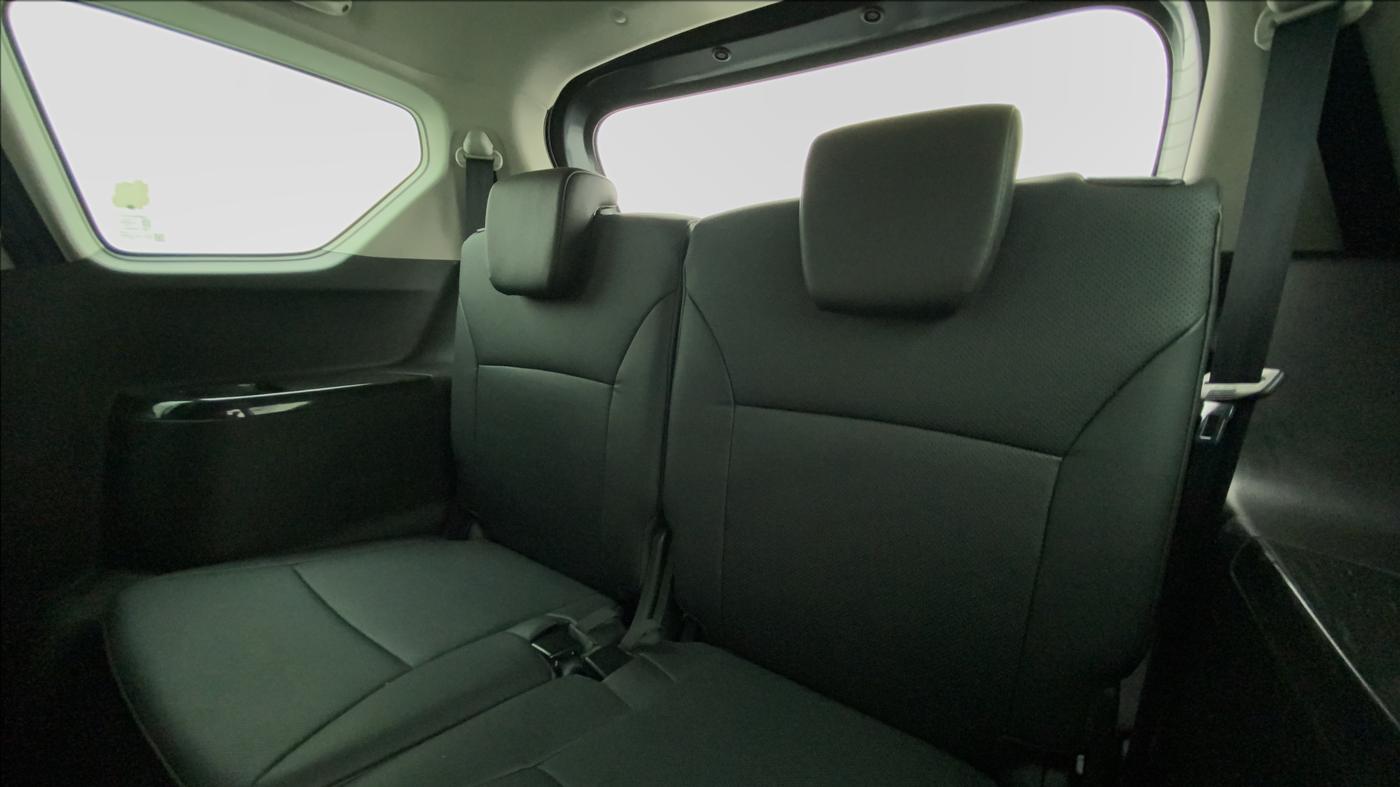 2022 Maruti XL6 ALPHA AT, Petrol, Automatic, 29,106 km, Third Seat Row ( optional )