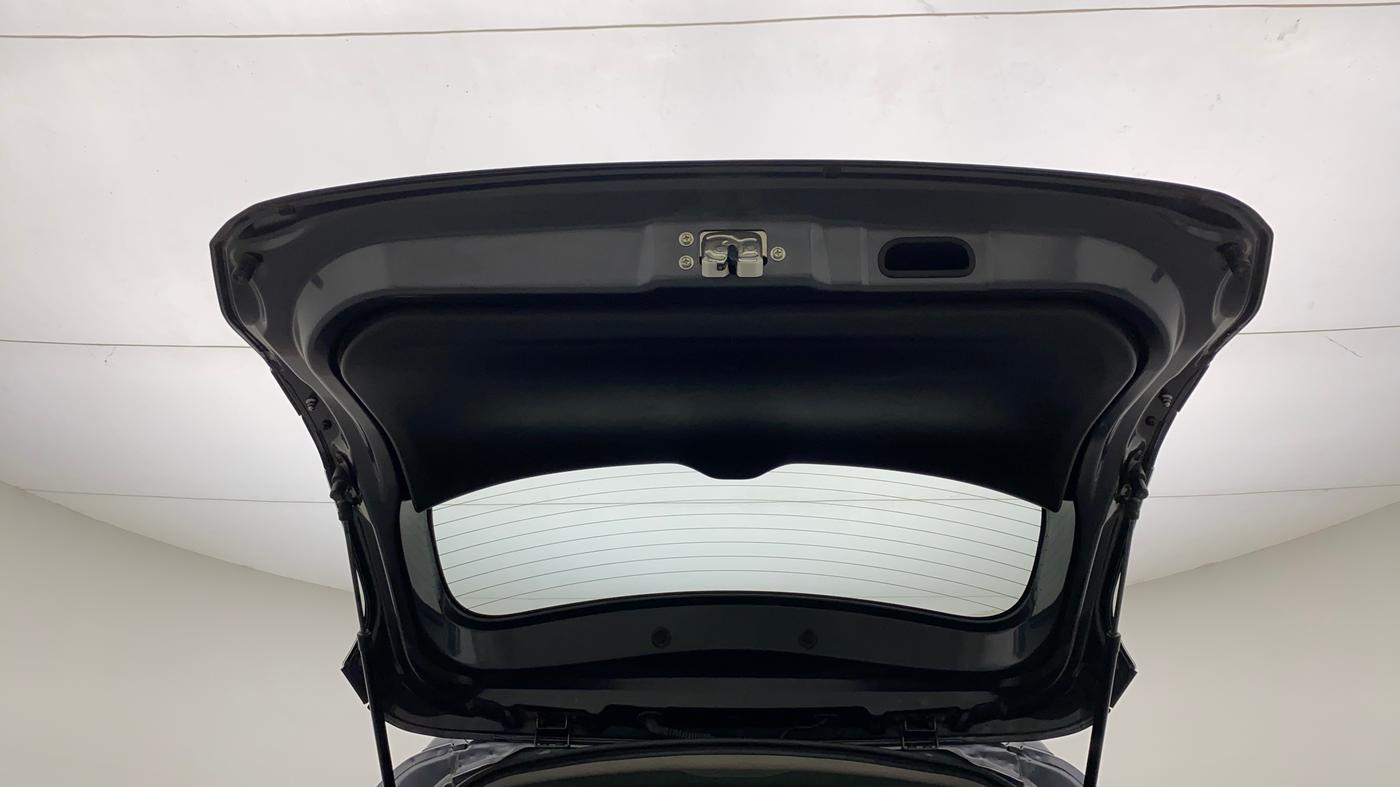 2022 Maruti XL6 ALPHA AT, Petrol, Automatic, 29,106 km, Boot Door Open
