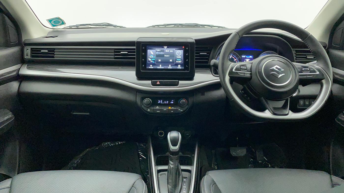 2022 Maruti XL6 ALPHA AT, Petrol, Automatic, 29,106 km, Dashboard