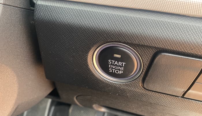 2025 Tata PUNCH Creative Plus AMT, Petrol, Automatic, 12,268 km, Keyless Start/ Stop Button