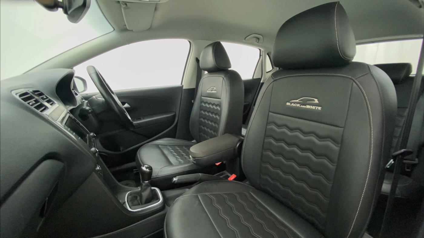 2019 Volkswagen Polo HIGHLINE PLUS 1.0, Petrol, Manual, 34,187 km, Right Side Front Door Cabin