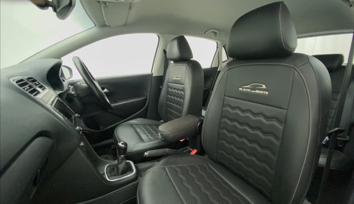 2019 Volkswagen Polo HIGHLINE PLUS 1.0, Petrol, Manual, 34,187 km, Right Side Front Door Cabin