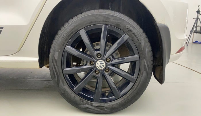 2019 Volkswagen Polo HIGHLINE PLUS 1.0, Petrol, Manual, 34,187 km, Left Rear Wheel