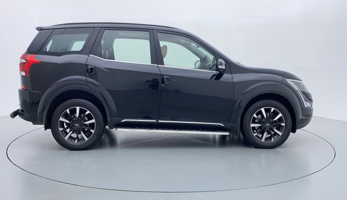2019 Mahindra XUV500 W11 (O), Diesel, Manual, 47,952 km, Right Side