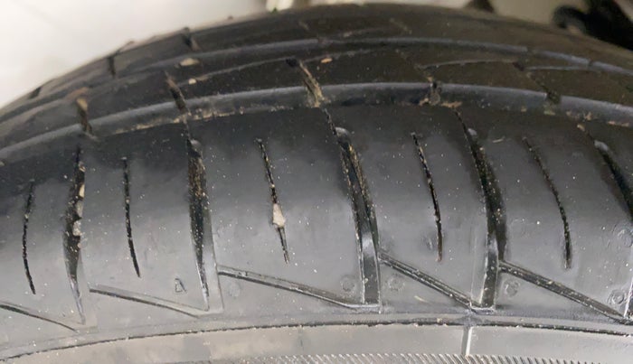 2020 Maruti Alto VXI, Petrol, Manual, 9,533 km, Right Rear Tyre Tread